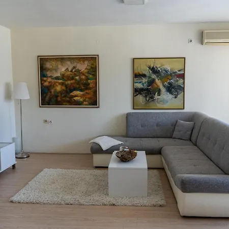 Apartment In Center Of